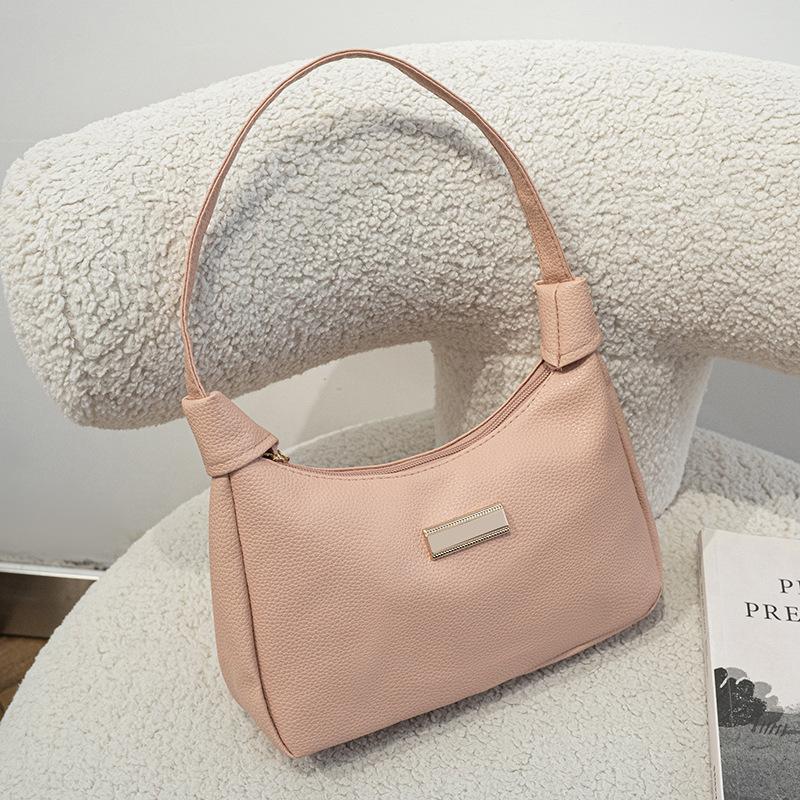 Dámská všestranná taška přes rameno do podpaží dámská kabelka 2023