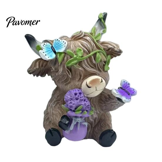 Cute Farmhouse Shelf Decorations Lavender Highland Cow Resin Figurine, Fluffy with Butterfly Bow & Floral Wreath, Romantic Room Atmosphere Decor