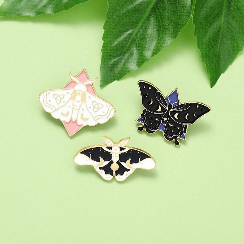 Adorable Brooch Butterfly Fashion Accessory Perfect For Gifts And Decorations