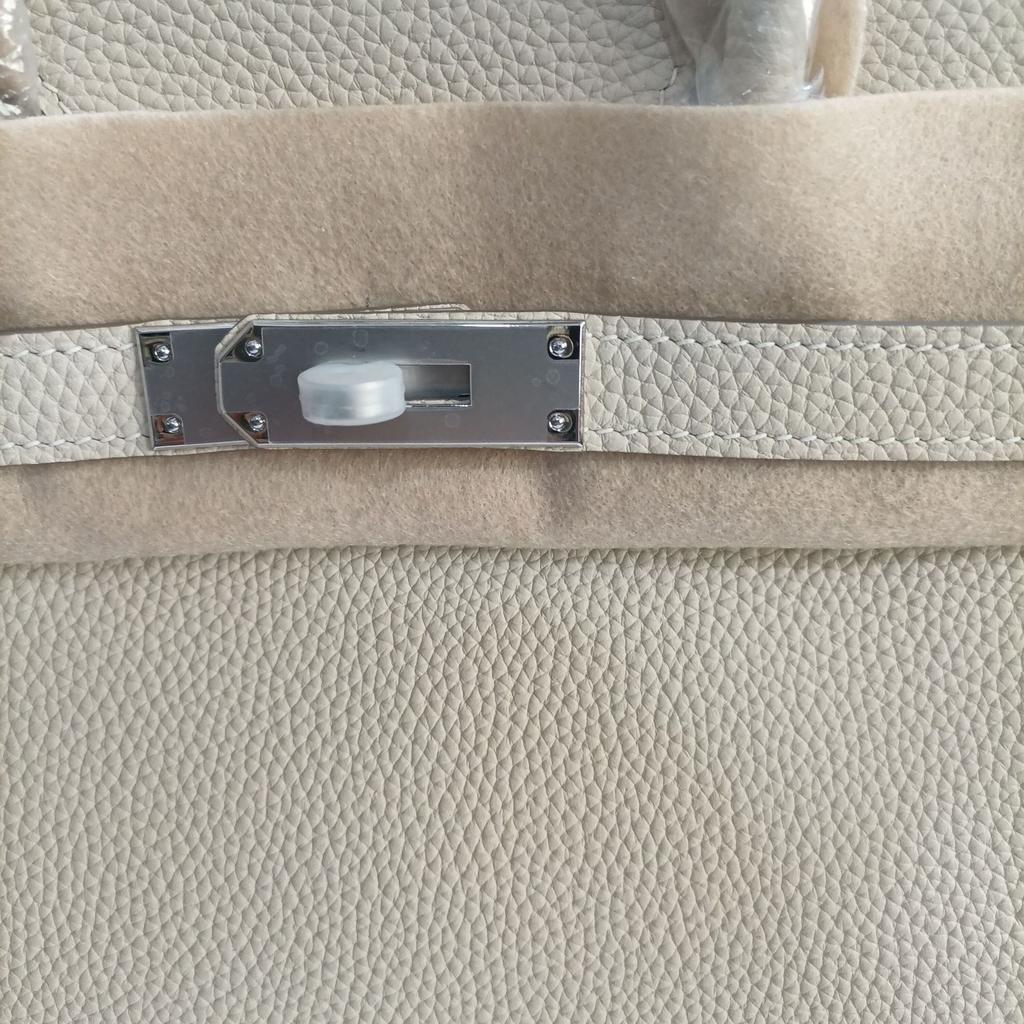 Special offer, original single pair of wax thread, hand-sewn platinum, platinum bag, handbag, casual display, young selection of silver buckle