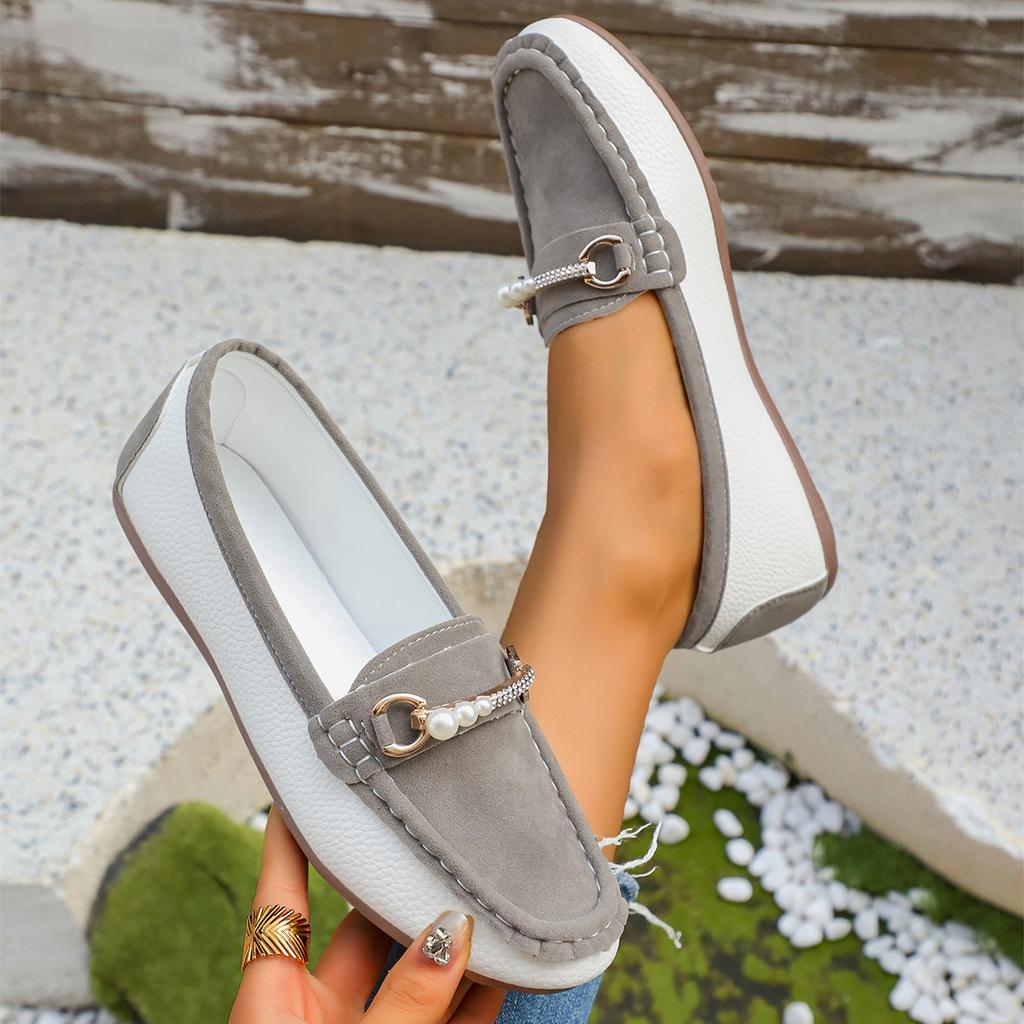 Fashion Designer Women Casual Flats Shoes Luxury Brand Sneakers Women Leather Slip On Flat Loafers Plus Size Comfortable Shoes Women