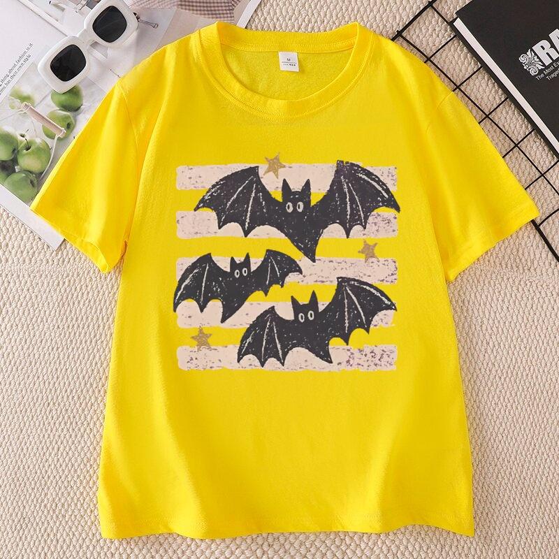 Vintage Bat Halloween TShirt Spooky Season Tee Fall Top Boho Witchy Goth Apparel T Shirts Casual Round Neck Printed Tshirts