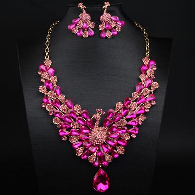 New 7-color Full Diamond Super Flash Peacock Necklace Earrings Set Femininity Banquet Dress with Accessories 2026