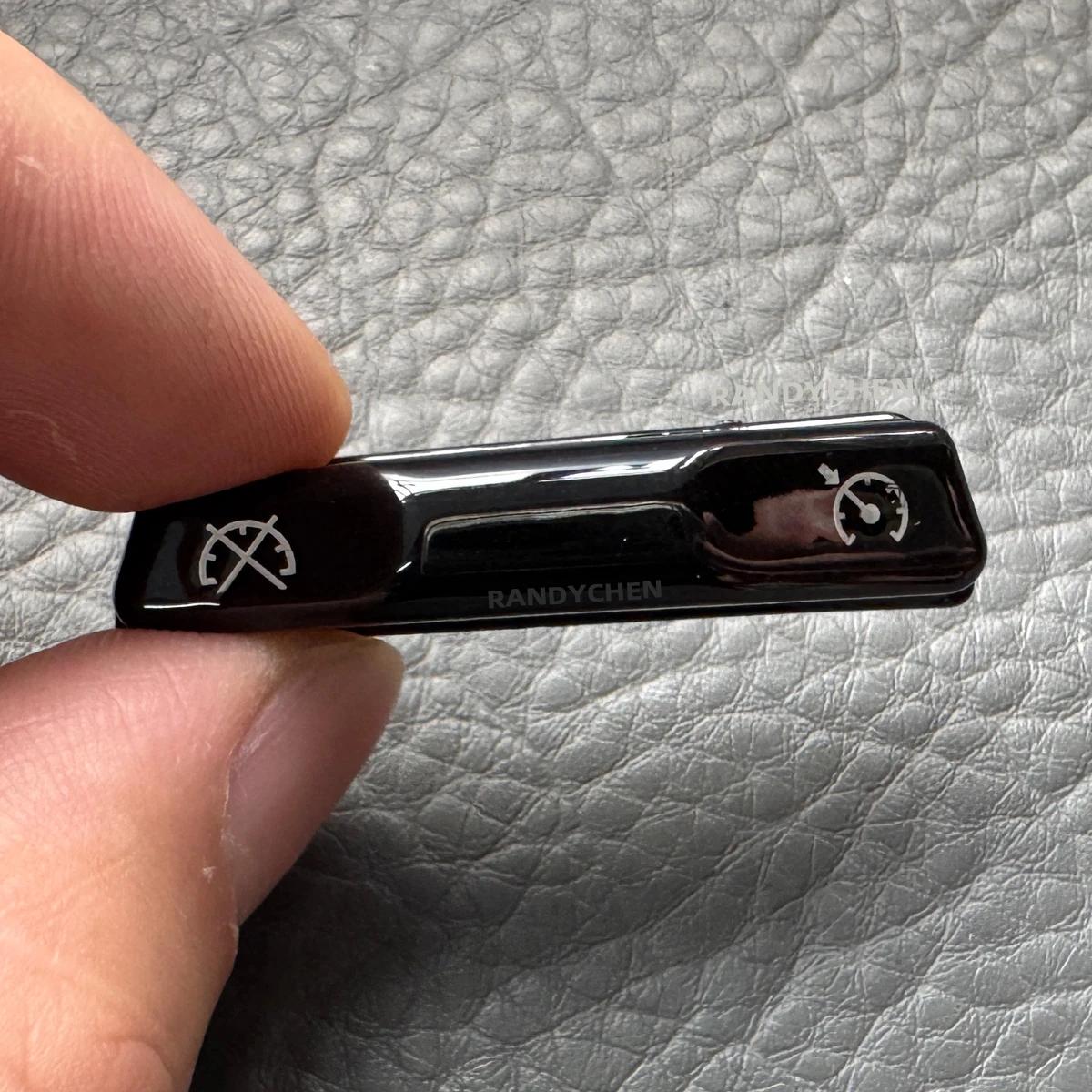 x1 Steering Wheel Cruise Control Switch Radio Button Cover for Cadillac XTS ATS CTS SRX ELR Escalade 2013-2018 84112894 84215929 Left-1PC