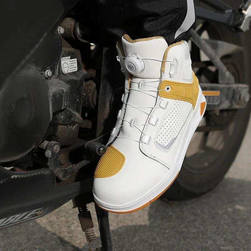 2026 New Four Seasons Motorcycle Riding Shoes Breathable and Anti Drop Knight Motorcycle Boots Road Racing Boots