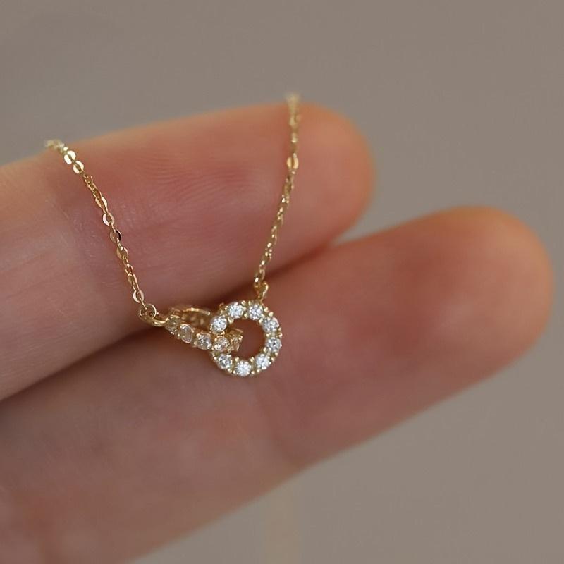Round Double Ring Pendant Necklace, Simple Design Collarbone Chain, Perfect Gift for Girlfriend On Valentine's Day and Christmas, Versatile Neck