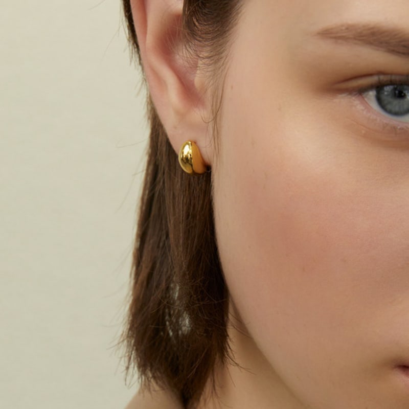 LUNNE Silver 925 Bold Curve Stud Earrings #LSE90