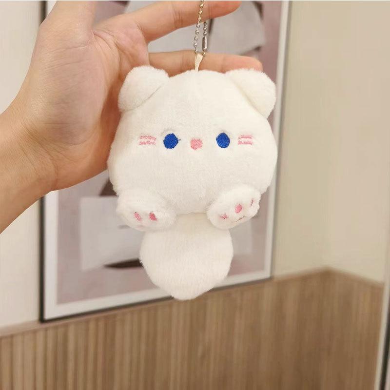 

Плюшевый кот Модный брелок Короткий плюш Мягкая игрушка Идеально для подарков Аксессуары И White