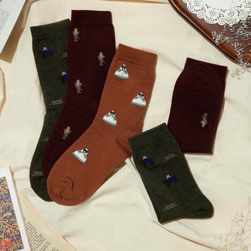 STUDIO SOCKSTOP Rhett Butler Suit Embroidered Socks