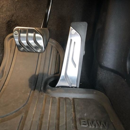 2x AT Gas Brake Pedals Cover Pad For BMW 1/3/4Series F30 F10 E39 E90 E60 X1/3/5