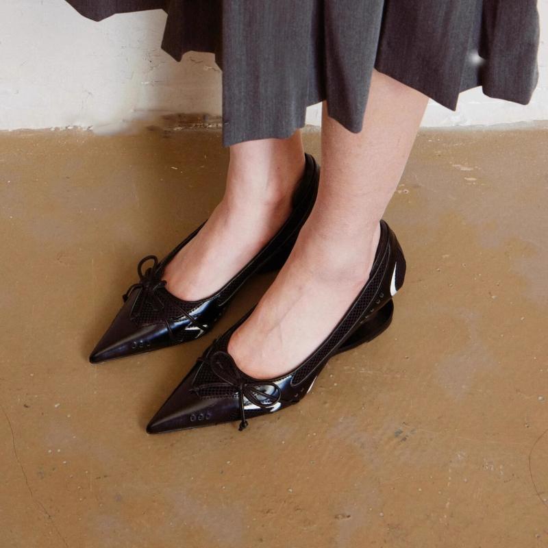 Fashion 2025 New Special Heel Spliced Heels Pointed Toe Heels Women's Fashion Shallow Mouth Bow Non-Slip Mary Jane Single Shoes