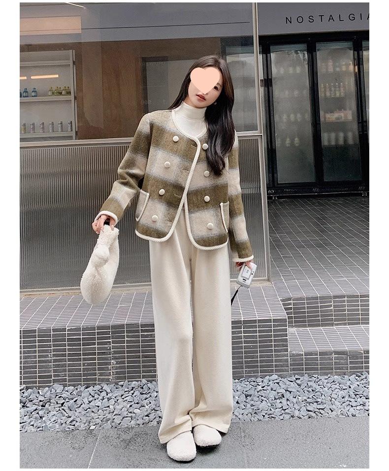 High-End Coco Style Plaid Wool Coat - Women's Short Double-Breasted Jacket, British Round Neck for Autumn & Winter 2025.