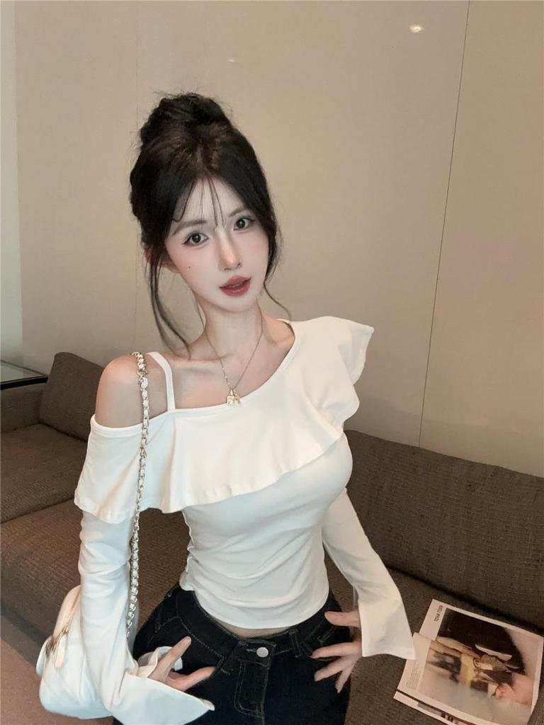 Korean Style Ruffle One-Shoulder Slimming Long-Sleeve Camisole - Women's Sweet & Spicy Autumn Fashion Top
