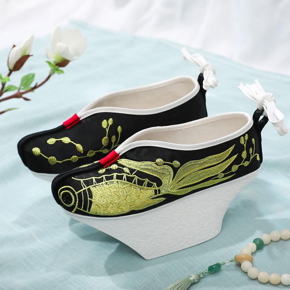 

Туфли на платформе для придворной оперы благородной наложницы династии Цин 38