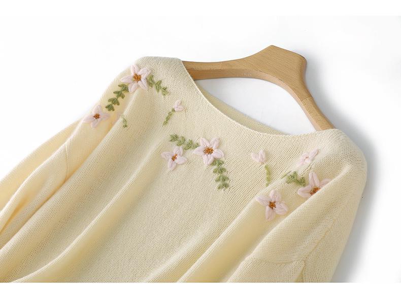 2026 A/W Women's One-Shoulder Embroidered Wool Sweater Top