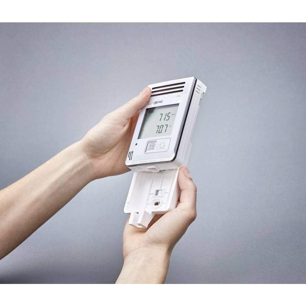 Testo Wireless Data Logger 160 with IAQ, Temperature, Humidity, CO2, and Barometric Pressure Sensors (Product Code: 0572 2014)