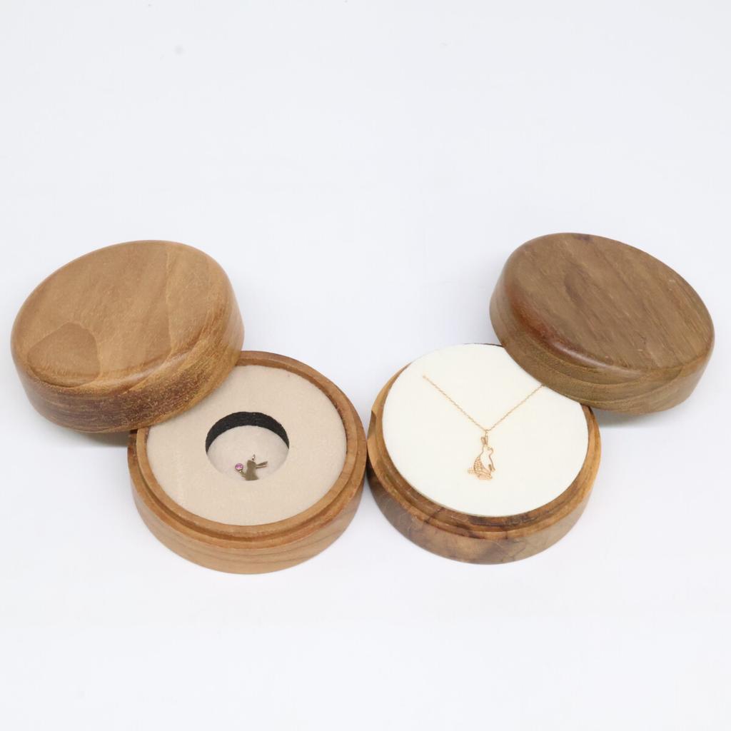 MOTHERHOUSE Ruby Rabbit Pendant Top, Standing Rabbit Pendant Top, K10 Chain Necklace, Total of 3 Pieces Necklace Yellow GoldUsed