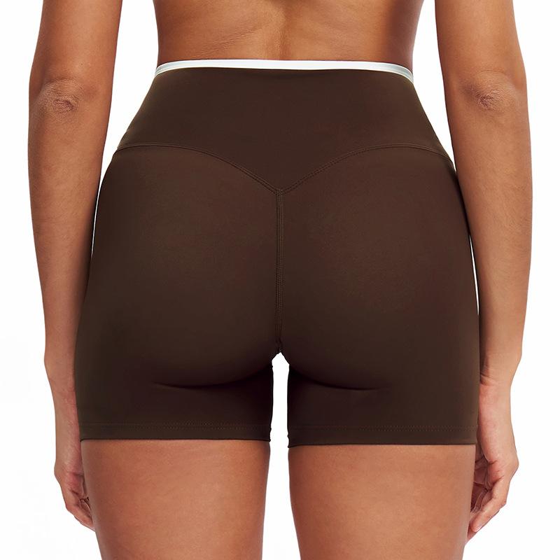 Cross-Front High-Waisted Yoga Shorts – Skin-Tight, Nude-Coloured, Peach-Toned, Butt-Lifting Sports Shorts for Women
