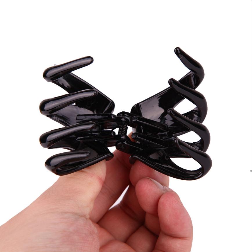 Large Hollow Out Hair Claw Clips Crab Clamps Women Girls Ponytail Big Acrylic Hair Barrettes Hairpin Hair Accessories Fashion