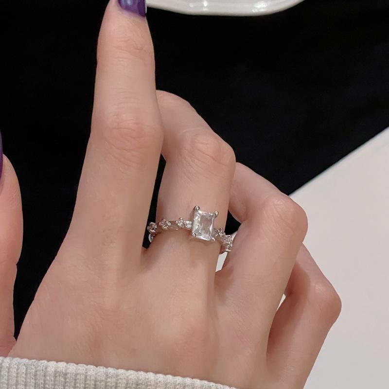 Micro-Set Zircon Bright Imitation Diamond Open Ring Light Luxury High Sense Niche Design Fashion Accessories Women