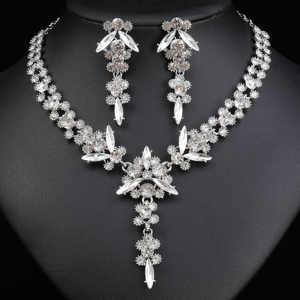 Elegantes Kristall Braut Halsketten Set - Hochwertiger Schmuck für Hochzeiten & Bankette