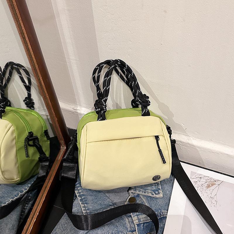 2026New Fashi Versatile Shoulder Bag for Women, Large Capacity, Lightweight, Simple, Versatile, Multifunctial, Casual Travel