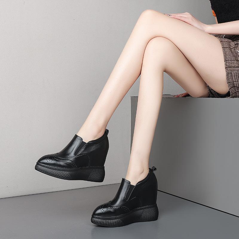 2025 spring new inner height increase and thin single shoes British style fashion versatile pointed thick sole one pedal loafers