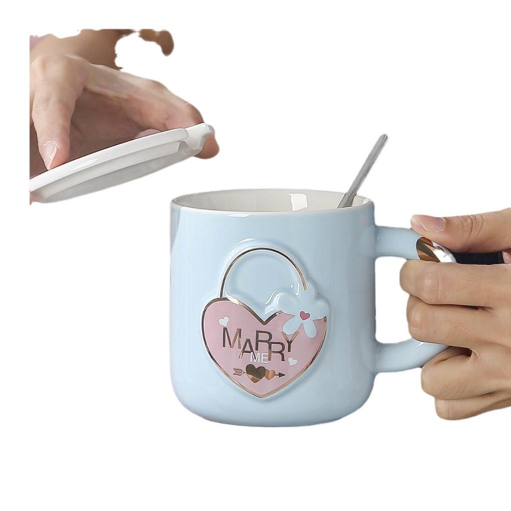 Creative Heart Shaped Lockhead Couple Cups Ceramic Cups with LIDS  Spoons High Appearance Level  Gift Mugs  High End Gift Box Set