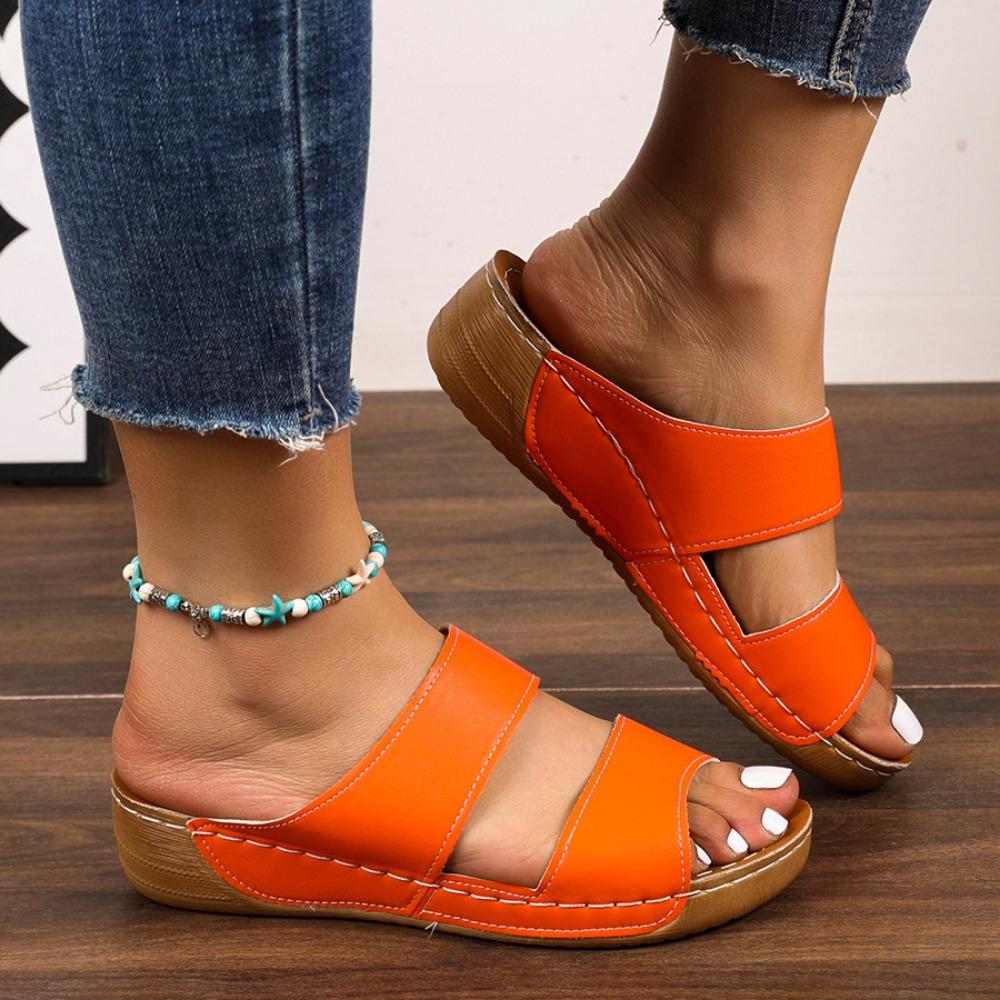 Women Platform Sandals Summer 2025 New Wedges Solid Color Round Head Design Casual Comfortable Beach Sandals for Women