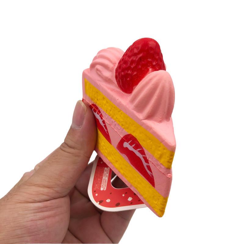 Realistic Triangle Cake Model European Style Resin Decor For Photography And Early Education