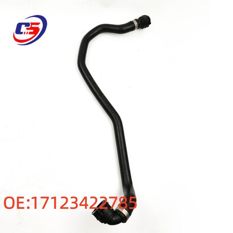 BMW X3 E83 Upper Radiator Coolant Hose, OE: 17123422785