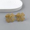 Newly launched -18K gold-plated stainless steel cufflinks: four-leaf flower design, fashionable lapel pin, gifts for friends