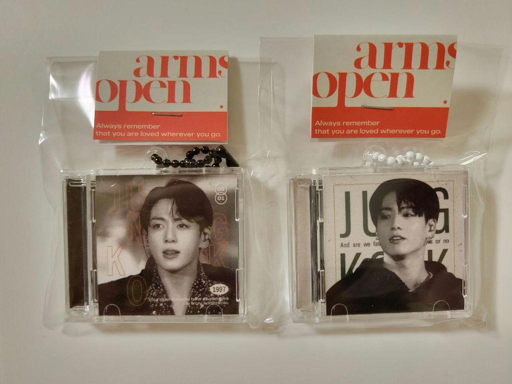 [USED] BTS Jungkook NFC Tag Keychain Set