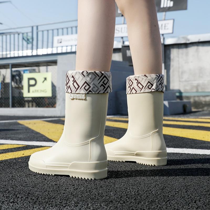 Women's Medium Fashion Waterproof High Tube Thermal Rain Boots