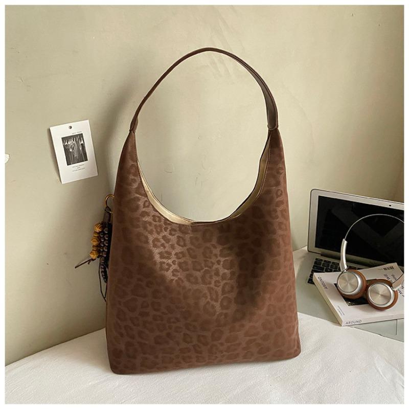 Stylish Large-capacity Retro Bag Autumn New Simple Casual Tote Bag High Value Fashion Shoulder Bag