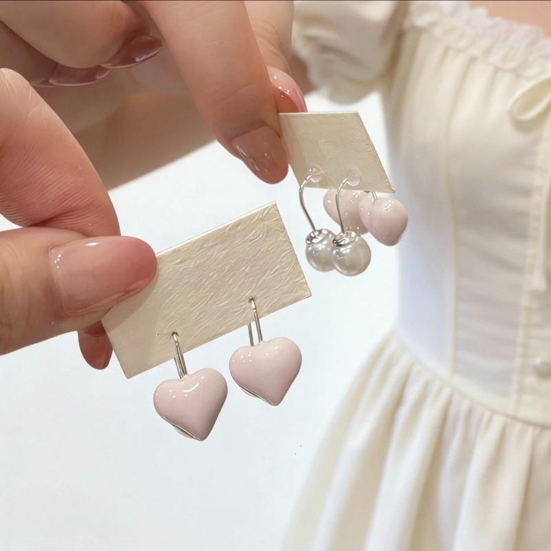 

1Pair of Heart-shaped Pearl Double-sided Stud Earrings, The Front Is Soft Mist Powder, The Love Shape Is Sweet and Gentle