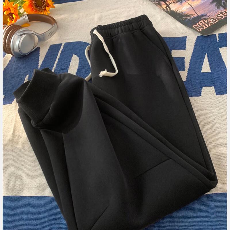NASA MARVEL Men's Sporty Hoodie & Sweatpants Set