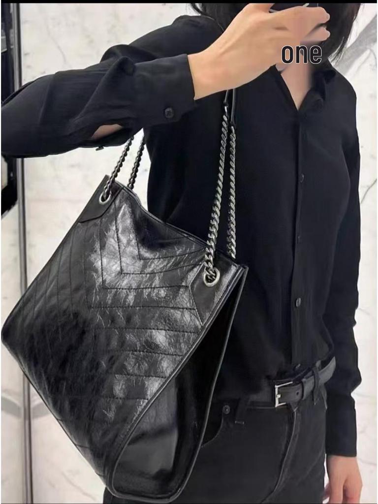 Luxury Quilted Genuine Leather Women's Tote - Large Capacity Fashion Chain Hobo Bag