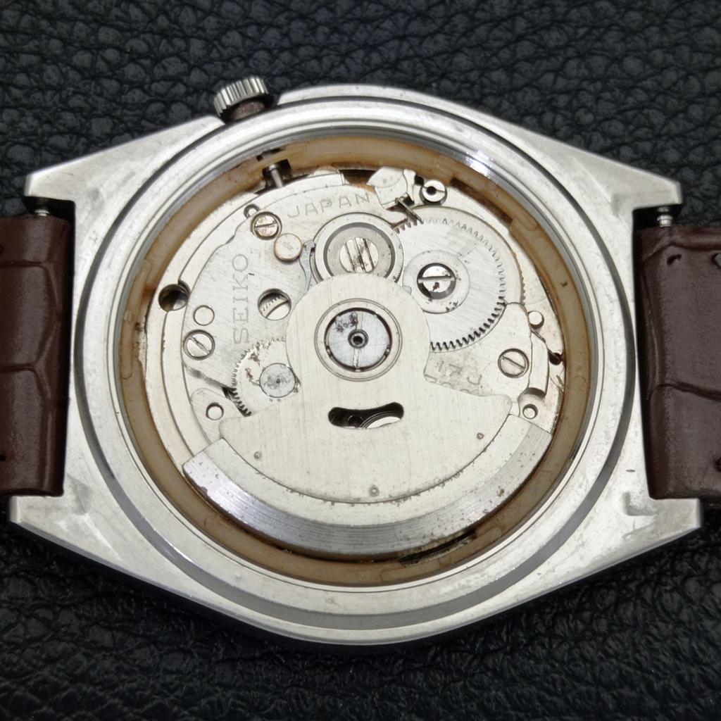 SEIKO 5 AUTOMATIC 7009A VINTAGE JAPAN MENS MAROON COLOR DIAL WATCH a701485-5