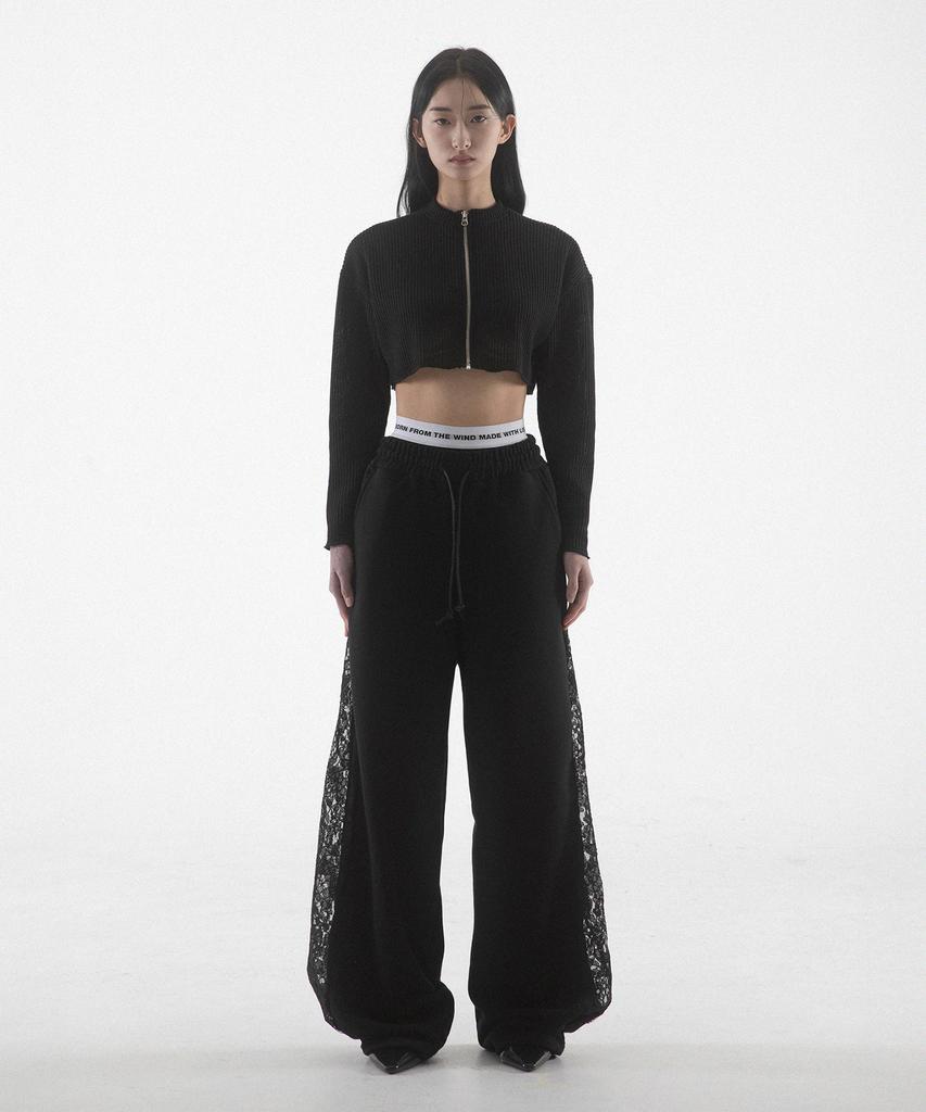 Paensyo Crop Knit Zip Up - Black
