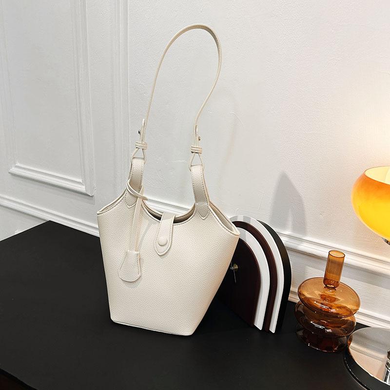 

Versatile Single-shoulder Bag, Stylish and Trendy Commuting Crossbody Bag, Simple and Fashionable Bucket Bag, Women s Underarm Bag белый