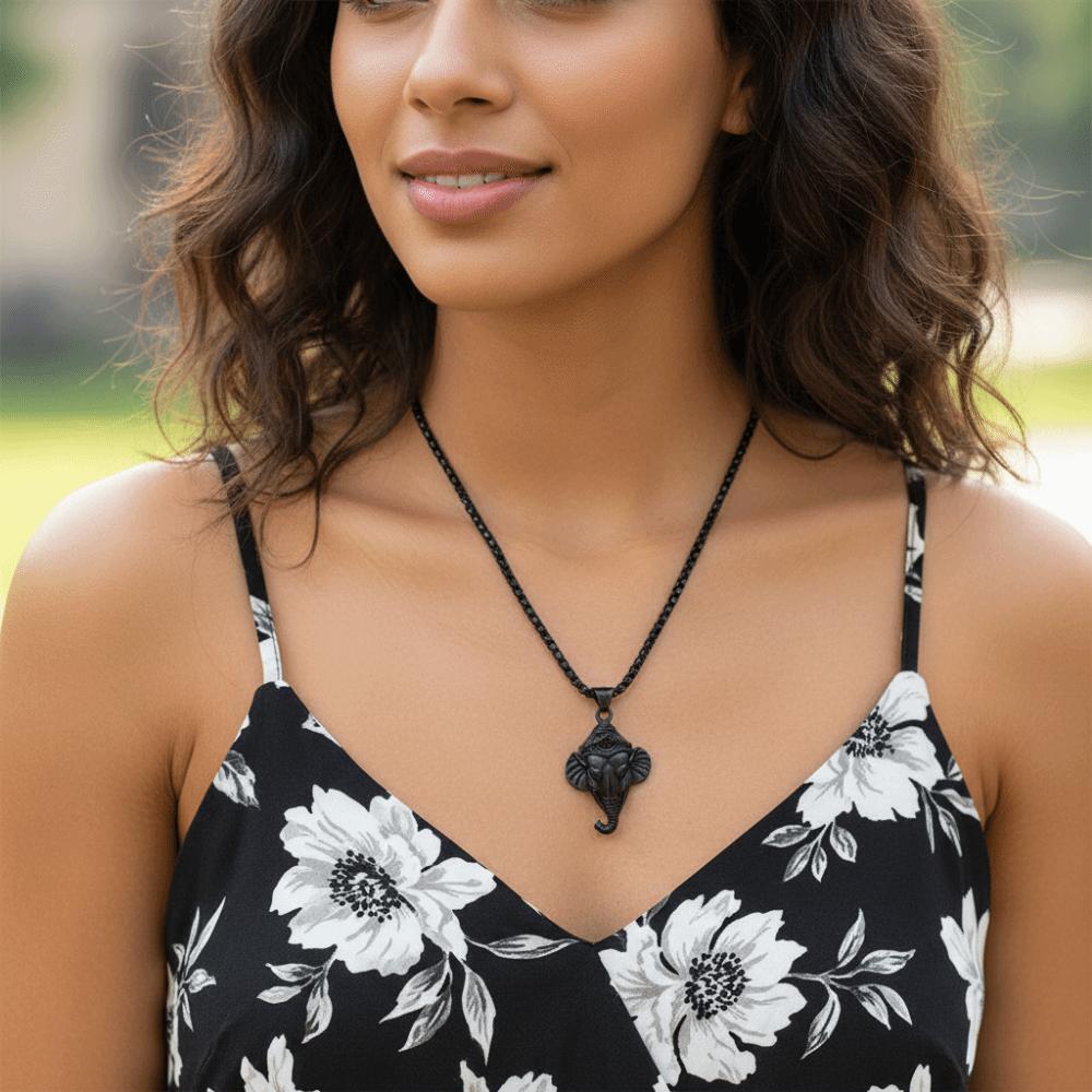 Rock Pendant with Chain Gothic Hip Hop Collarbone Necklace Punk Elephant Necklace  Party Jewelry