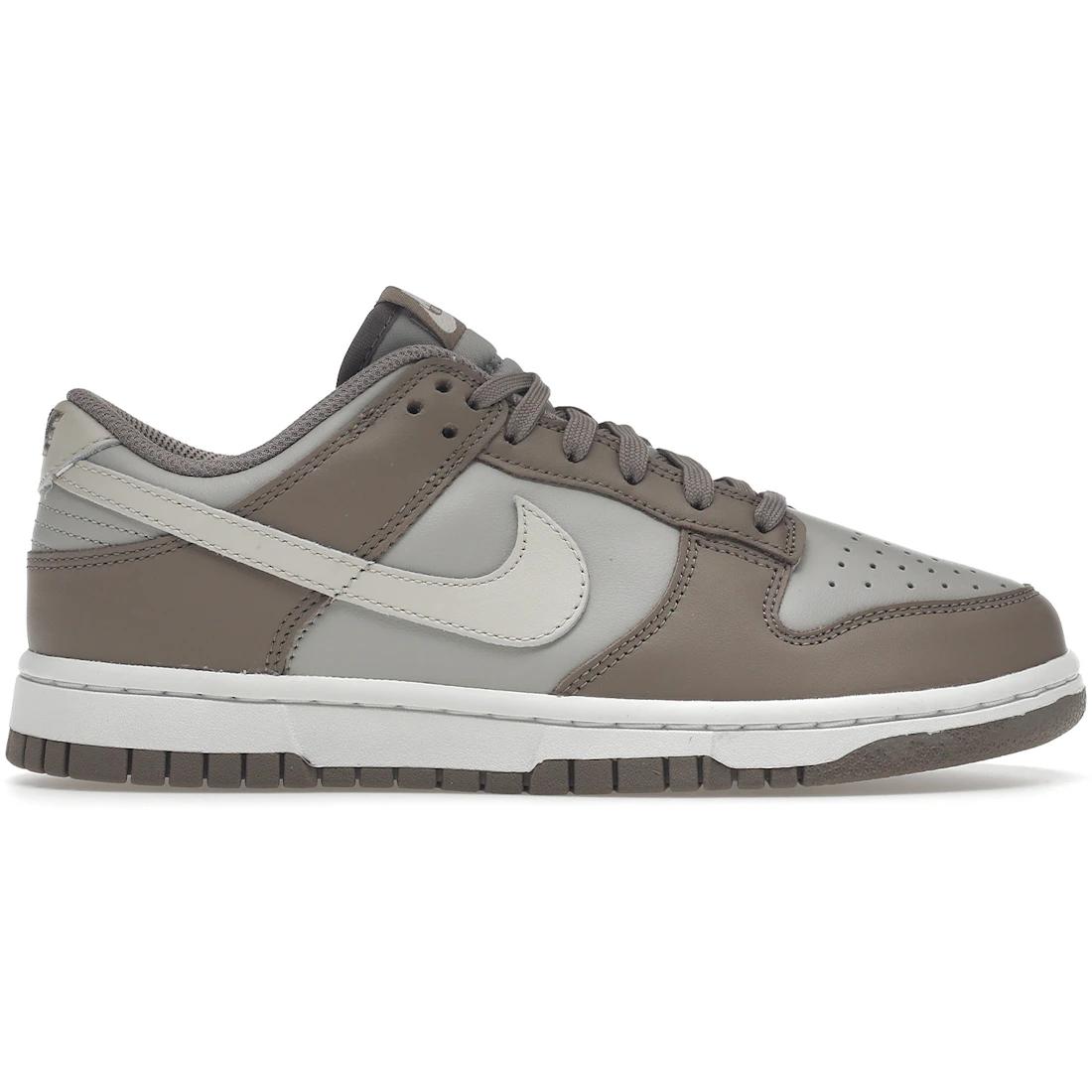 

Кроссовки Nike Dunk Low Бежевая кость (Женский)(ФД0792-001) 38.5