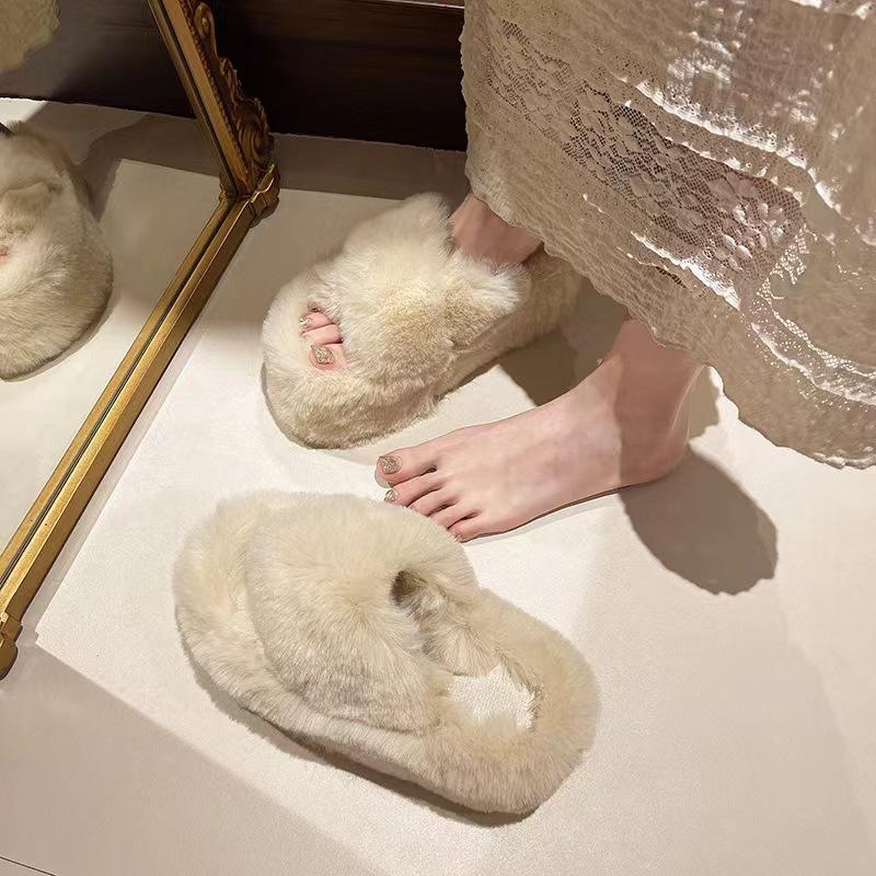 Mao Mao slippers women's new high-end outdoor wear versatile autumn and winter one-word thick-bottomed cotton slippers