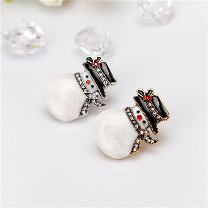Fashionable Brooches Cute Cartoon Christmas Snowman Brooch Versatile Christmas Gift Chest Flower Christmas New Year Brooch Pins