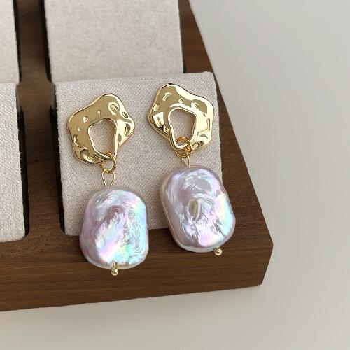 French Light Luxury Baroque Pearl Earrings Personality Fashion Temperament Freshwater Pearl Earrings Retro Earrings High-end Sense