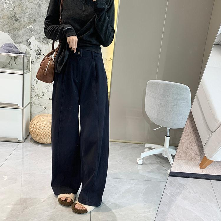 Soft Satin Denim: Women's Warm Wide-Leg Fleece Pants for Autumn/Winter - Stretchy, Thickened, Slimming, Straight Leg.