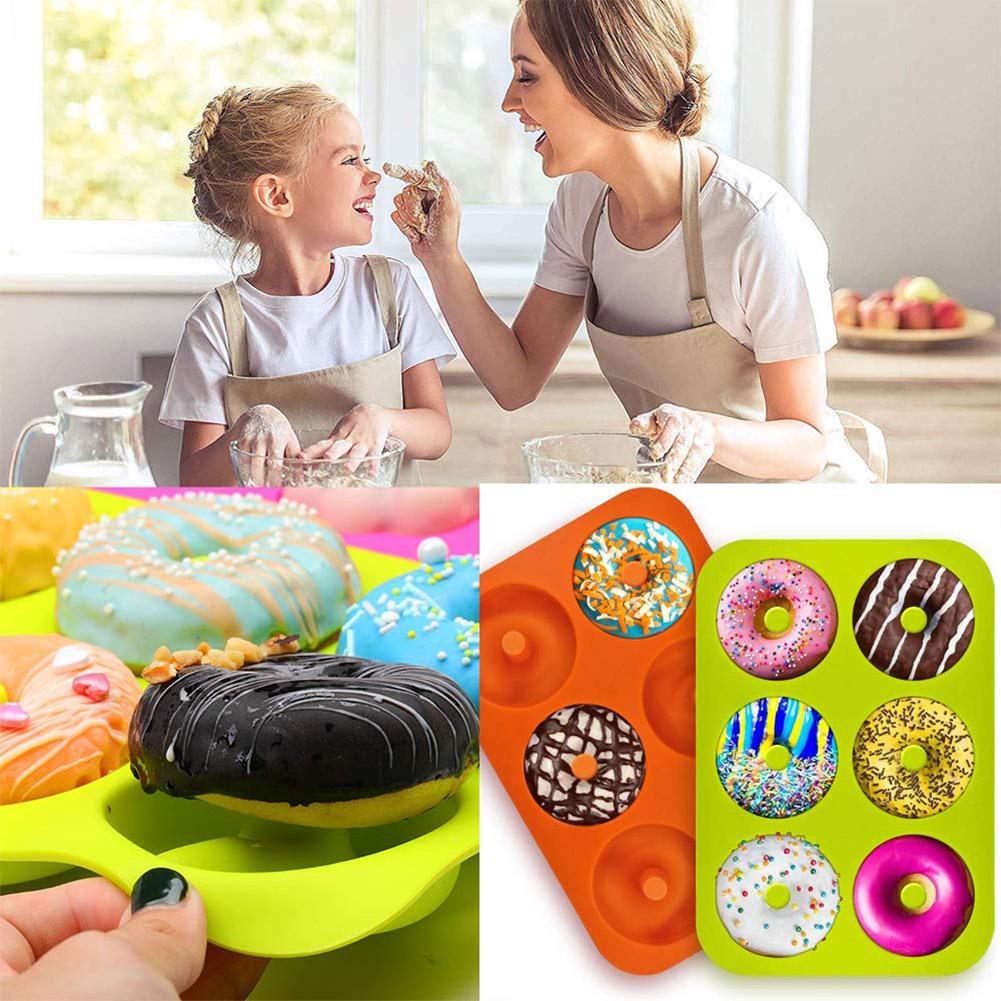2Pcs Silicone Donut Molds Non Stick Donut Baking Tray Donut Baking Mold