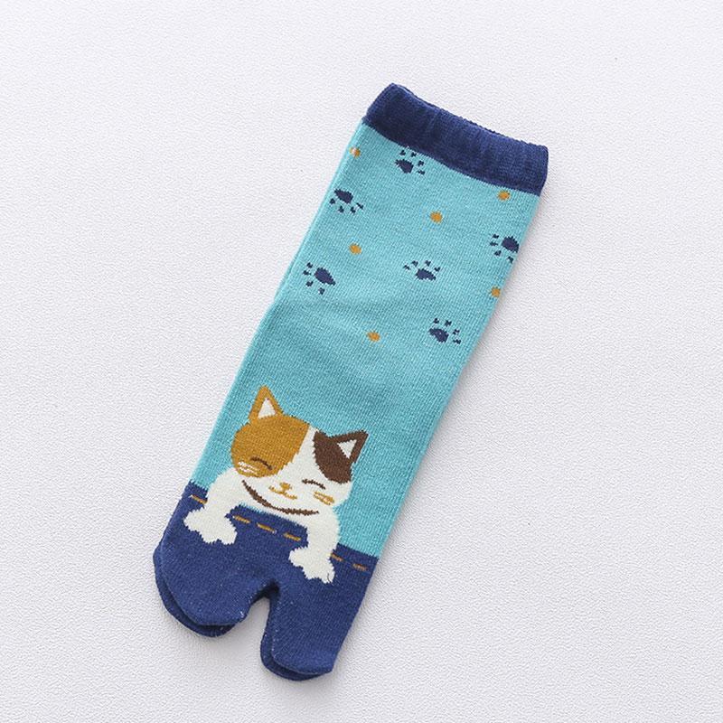 Two toed socks Women's cotton mid tube autumn and winter cartoon animal sweat absorbing warm Women's socks split toe socks
