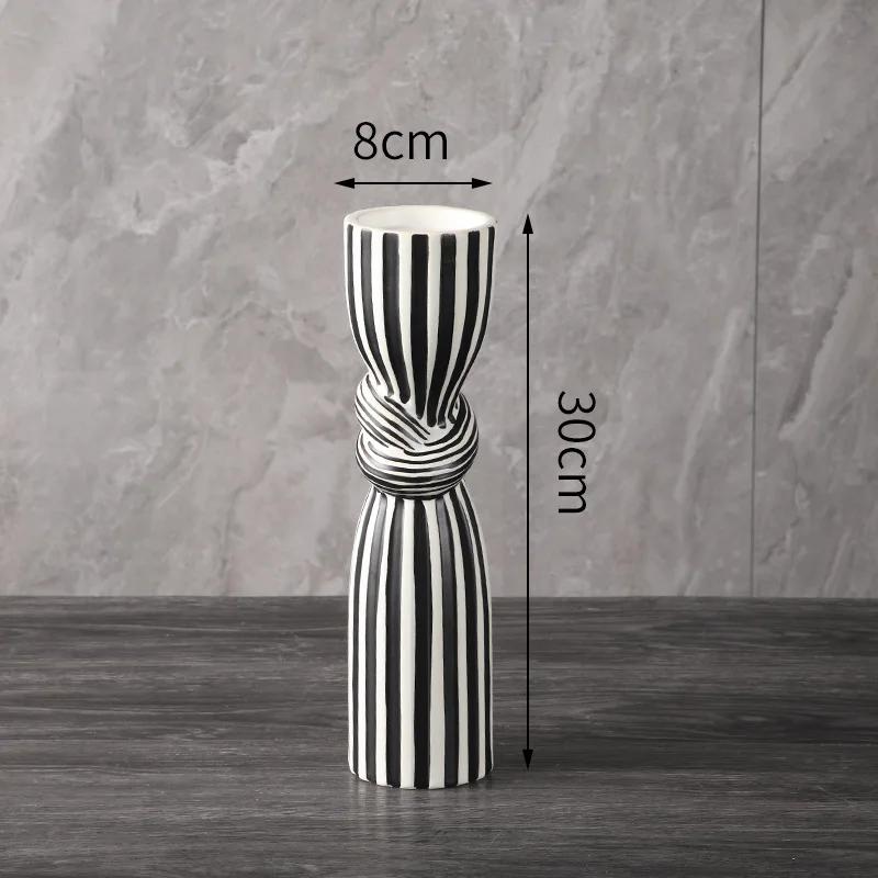 Creative Black and White Striped Candlestick Ceramic Handicraft Ceramic Candle Holder Wedding Decoration Centerpieces